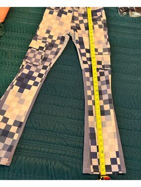 Evolution in Design Stacked Fit Checkered Cargo Pants Size 14